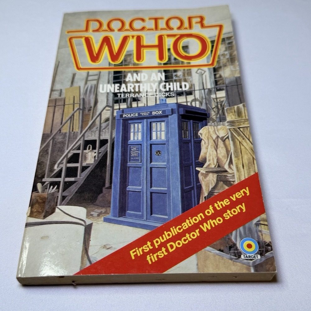 TARGET BOOKS DOCTOR‎ WHO AND AN UNEARTHLY CHILD 3RD PRINTING 1984